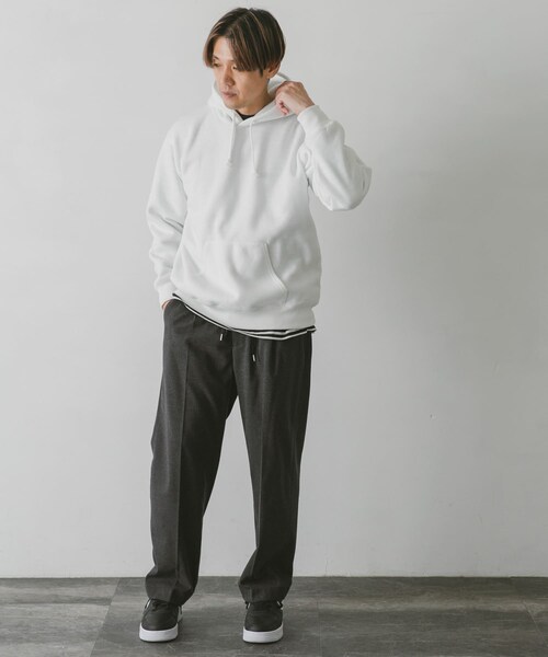 URBAN RESEARCH DOORS(アーバンリサーチドアーズ)の「『速乾』クイックドライ プルオーバーフーディ(パーカー・メンズ・BLUE GRAY/OFF/BEIGE/NAVY/ROYAL/RED・M/L/XL)」の16枚目の写真