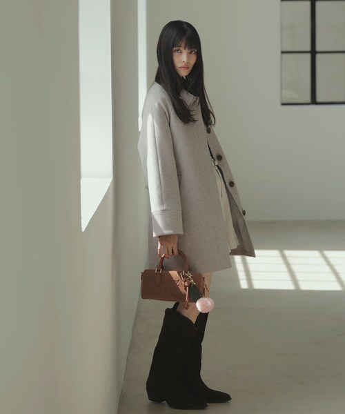 VIS（ビス）の「【アウター総選挙2位】フレアーチェスターコート（チェスターコート・レディース・ブラック/ベージュ・F）」の5枚目の写真