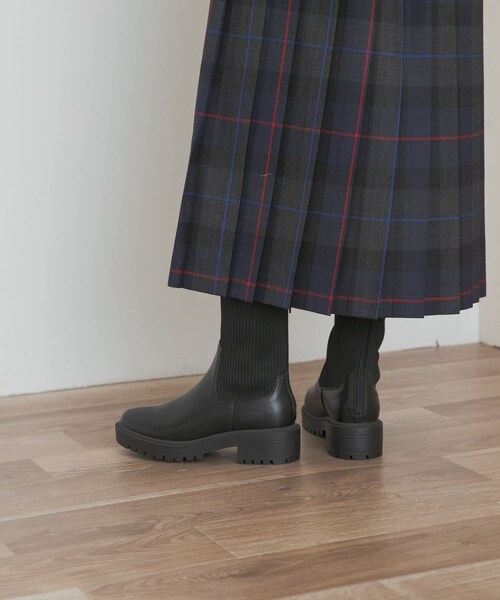 URBAN RESEARCH DOORS（アーバンリサーチドアーズ）の「ニットドッキングブーツ（ブーツ・レディース・BEIGE/BLACK・36/37/38）」の7枚目の写真