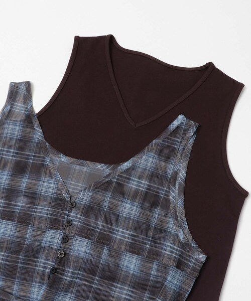 KBF（ケイビーエフ）の「シアーチェックベストSETトップス（タンクトップ・レディース・BRN×BRN/KHAKI×OAT/NAVY×NAVY・One）」の13枚目の写真