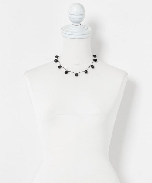 かぐれ(カグレ)の「『一部別注カラー』Sisi Joia NOUE NECKLACE(ネックレス・レディース・別注WHITE/BLACK・One)」の8枚目の写真