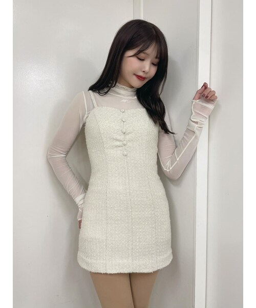 EATME（イートミー）の「フェイクファー付きミニジャンスカ（ジャンパースカート・レディース・オフホワイト/ブラック・M/S）」の2枚目の写真