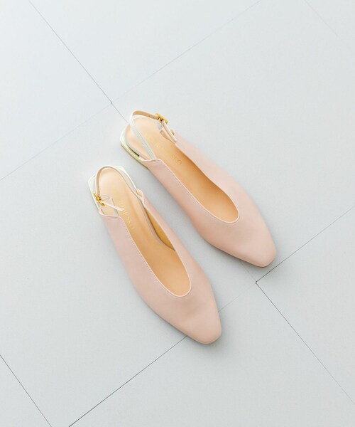 RODE SKO（ロデスコ）の「『MADE IN JAPAN』NEDKE バックストラップパンプス（パンプス・レディース・PINK/BLACK/GREIGE・36/37/38）」の2枚目の写真