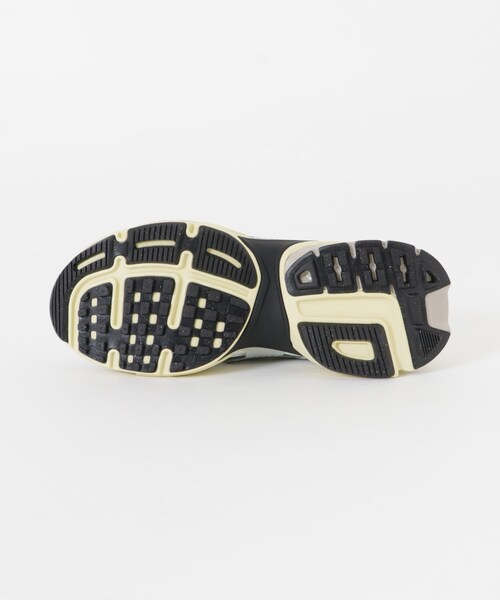 URBAN RESEARCH ROSSO（アーバンリサーチロッソ）の「NIKE　ウィメンズ V2K ラン（スニーカー・レディース・ホワイトシルバー・23/23.5/24/24.5/25）」の7枚目の写真