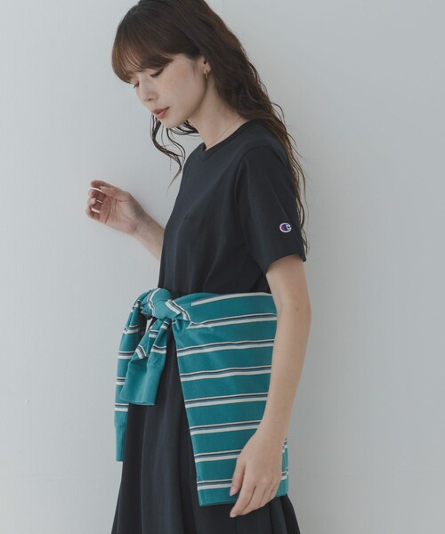 URBAN RESEARCH Sonny Label（アーバンリサーチサニーレーベル）の「『別注』CHAMPION×Sonny Label　ギャザーワンピース（ワンピース・レディース・ブラック/ネイビー/グリーン・Free）」の6枚目の写真