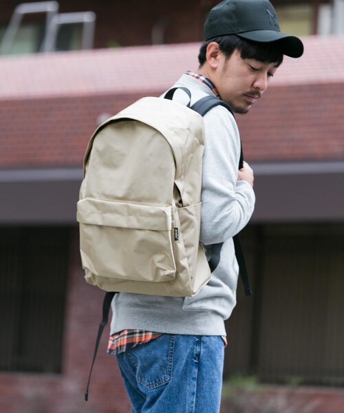 URBAN RESEARCH Sonny Label（アーバンリサーチサニーレーベル）の「anello　別注 サコッシュin10ポケットデイパック（バックパック/リュック・メンズ・ベージュ/ブラック/グレー/レッド・FREE/Free）」の13枚目の写真