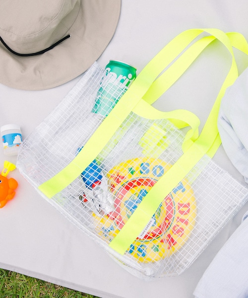 EKAL(エカル)の「TINY GARDEN PRODUCTS マルチユースクリアバッグ M(トートバッグ・レディース・WHITE/NEONYELLOW・M)」の2枚目の写真