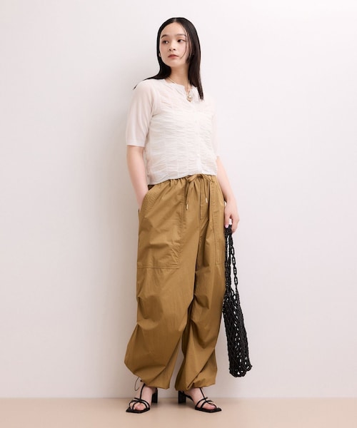 ADAM ET ROPE'(アダムエロペ)の「【WEB限定】シアーシャーリングカーディガン(カーディガン/ボレロ・レディース・ブラック/ホワイト/サックス・F)」の6枚目の写真