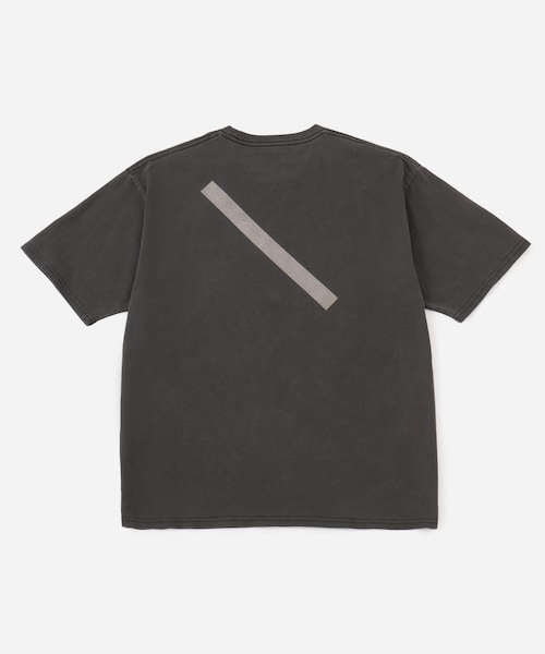 Saturdays NYC(サタデーズ ニューヨークシティ )の「Slash Pigment Relax SS Tee(Tシャツ/カットソー・レディース・ブラック/オフホワイト/オリーブ・L/M/S/XL/XS/XXL)」の18枚目の写真