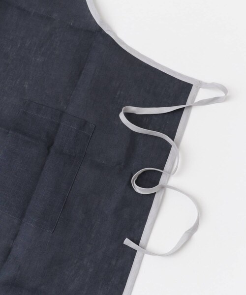 URBAN RESEARCH DOORS（アーバンリサーチドアーズ）の「『別注』fog linen work×DOORS　リネンパイピングエプロン（キッチンツール・メンズ・マカダム・-）」の17枚目の写真
