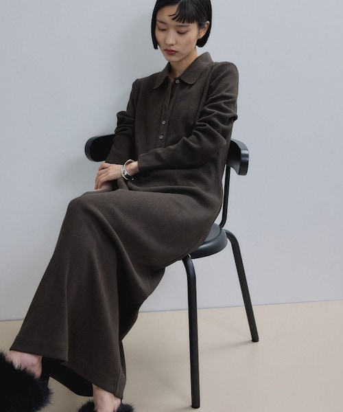 ADAM ET ROPE'(アダムエロペ)の「【WEB限定】ポロシャツワンピース(ワンピース・レディース・ブラック系/チャコール/ダークブラウン系/ネイビー系/ダークブラウン・M/S)」の13枚目の写真