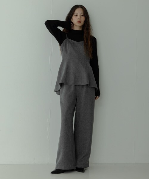 URBAN RESEARCH Sonny Label（アーバンリサーチサニーレーベル）の「ヘリンボーンキャミ×パンツセットアップ（サロペット/オーバーオール・レディース・グレー系/ブラウン系・Free）」の3枚目の写真