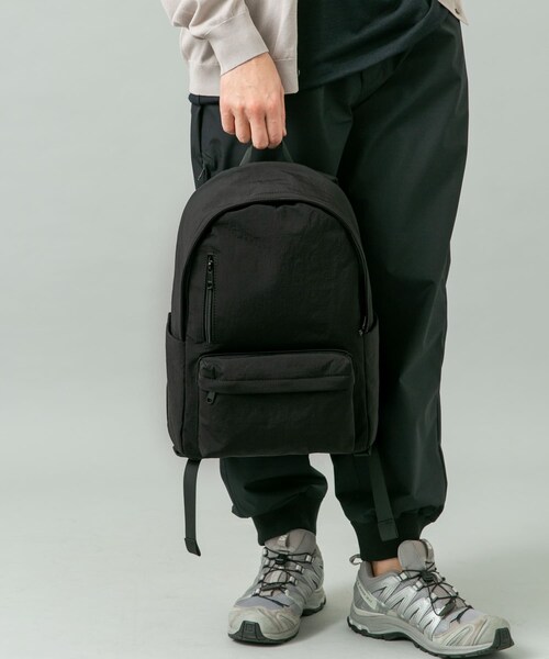 RODE SKO（ロデスコ）の「AGSサスペンションリュック MEDIUM（バックパック/リュック・メンズ・BLACK/GRAY・One）」の5枚目の写真