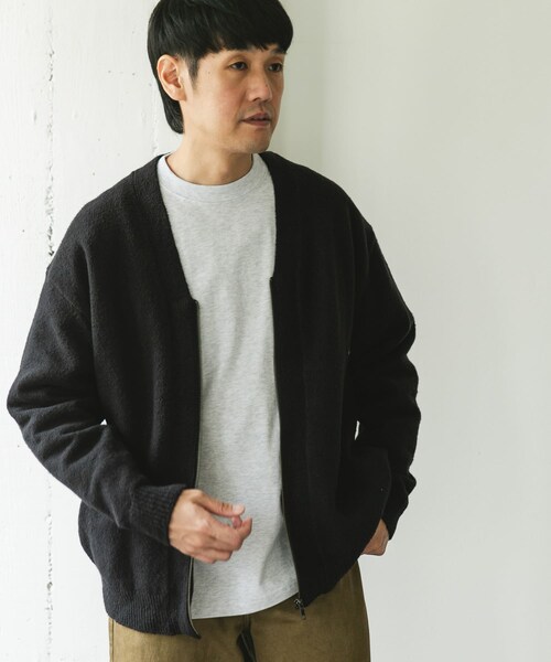 URBAN RESEARCH DOORS（アーバンリサーチドアーズ）の「AIR FIT Vネックカーディガン（カーディガン/ボレロ・メンズ・GREEN/BROWN/BLACK・M/L）」の8枚目の写真