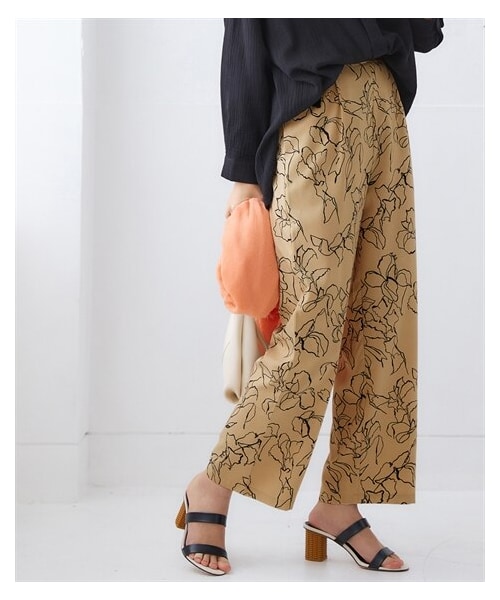 nissen（ニッセン）の「総柄タックストレートパンツ（パンツ・レディース・ブラウン系/ネイビー系/ベージュ系/黒系・S/M/L/LL/3L/4L/5L/6L）」の19枚目の写真