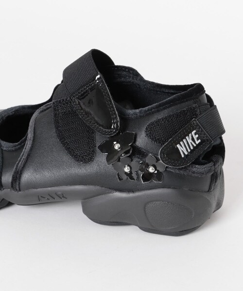URBAN RESEARCH(アーバンリサーチ)の「NIKE Air Rift(スニーカー・レディース・BLACK・23/24/25/26)」の7枚目の写真