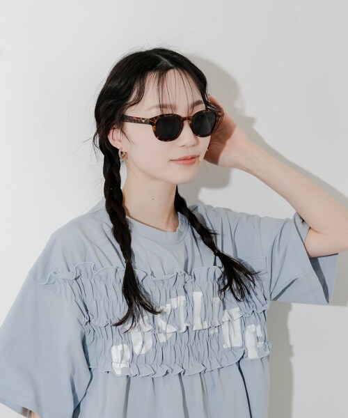 SMELLY（スメリー）の「ウェリントンマットサングラス（メガネ・レディース・DEMI/BLK・-）」の13枚目の写真