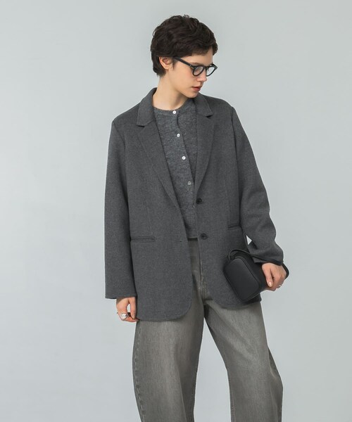 URBAN RESEARCH(アーバンリサーチ)の「リバージャケットコート(テーラードジャケット・レディース・CHARCOAL/BEIGE・FREE)」の9枚目の写真