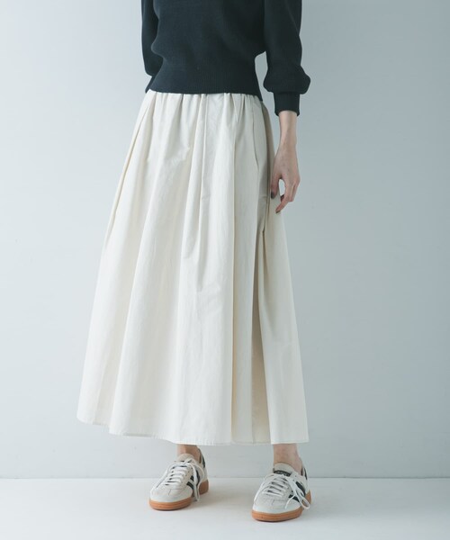 URBAN RESEARCH（アーバンリサーチ）の「ギャザーボリュームスカート（スカート・レディース・IVORY/BLACK・FREE）」の9枚目の写真