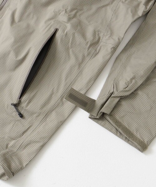 URBAN RESEARCH DOORS（アーバンリサーチドアーズ）の「THE NORTH FACE　Enride Rain Jacket（テーラードジャケット・メンズ・FR/K/OW・M/L/XL）」の15枚目の写真