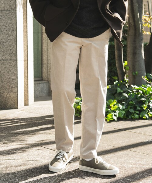 URBAN RESEARCH DOORS（アーバンリサーチドアーズ）の「『UR TECH』コーデュロイトラウザー（その他パンツ・メンズ・OFF/BROWN/CHARCOAL/NAVY・S/M/L/XL）」の9枚目の写真