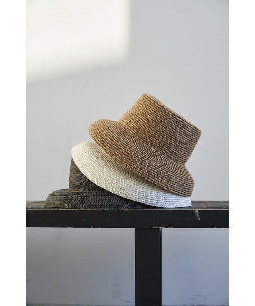 ELENDEEK（エレンディーク）の「PAPER CASABLANCA HAT（ハット・レディース・オフホワイト/ブラック/ベージュ/ホワイト/ライトグレー・F）」の3枚目の写真