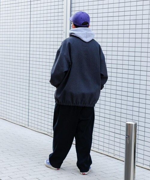 URBAN RESEARCH（アーバンリサーチ）の「Wide Dad　Dad EASY CORDUROY WIDE PANTS（その他パンツ・メンズ・D NAVY・1/2）」の9枚目の写真