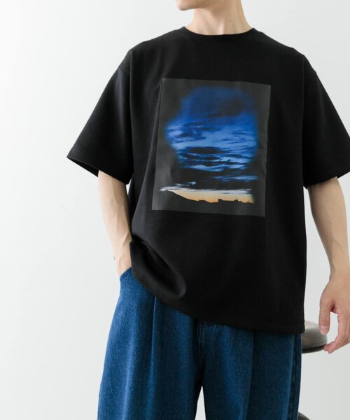 ITEMS URBANRESEARCH（アイテムズ アーバンリサーチ）の「Art Graphic ポンチTシャツ Dawn（Tシャツ/カットソー・メンズ・WHT/BLK・M/L）」の15枚目の写真