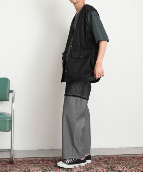 SENSE OF PLACE by URBAN RESEARCH（センスオブプレイスバイアーバンリサーチ）の「『ユニセックス』ハンティングベスト（テーラードジャケット・メンズ・GREIGE/BLACK/KHAKI・M/L）」の10枚目の写真