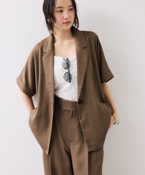 VIS(ビス)の「Light Airyシングルドルマンサマージャケット/UVケア・接触冷感・吸水速乾(テーラードジャケット・レディース・ブラック/キナリ/カーキ系・F)」の8枚目の写真