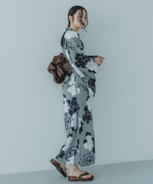 SENSE OF PLACE by URBAN RESEARCH(センスオブプレイスバイアーバンリサーチ)の「『WEB/一部店舗限定』『接触冷感/速乾』ワンピース浴衣4点セットA(その他・レディース・ブドウ/牡丹/鉄線/サクラ・One)」の18枚目の写真