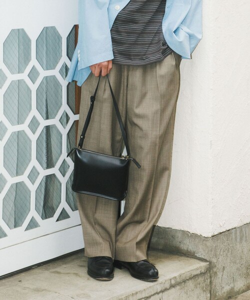 URBAN RESEARCH(アーバンリサーチ)の「HERRINGBONE ST TROUSER(その他パンツ・メンズ・BROWN/GRAY/CHARCOAL・M/L)」の4枚目の写真