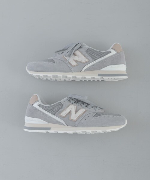 URBAN RESEARCH Sonny Label（アーバンリサーチサニーレーベル）の「NEW BALANCE　W996（スニーカー・レディース・GRAY・23/23.5/24/24.5）」の3枚目の写真