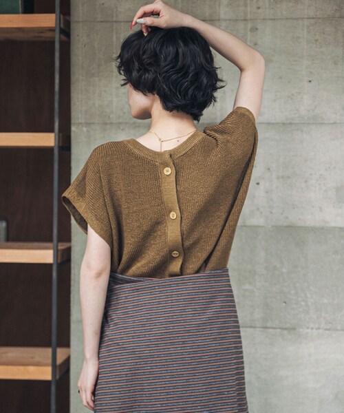 URBAN RESEARCH DOORS（アーバンリサーチドアーズ）の「『UR TECH』Aircare2WAYニットベスト（ベスト・レディース・MIXGRAY/BROWN/BLUE・Free）」の15枚目の写真