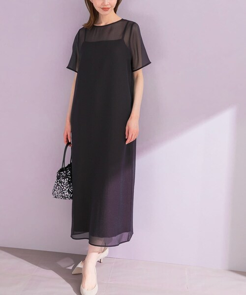 URBAN RESEARCH ROSSO（アーバンリサーチロッソ）の「ハーフスリーブオーガンジーバックオープンドレス（ワンピース・レディース・IVORY/BLACK・Free）」の2枚目の写真