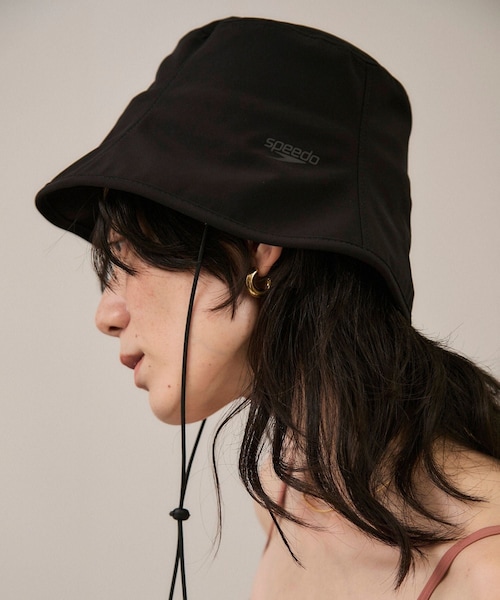 ADAM ET ROPE'（アダムエロペ）の「【Speedo（スピード）】Voyage Pool Hat / ボヤージュプールハット（ハット・レディース・ブラック・F）」の4枚目の写真