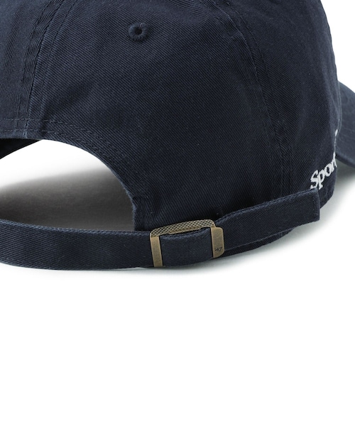 ADAM ET ROPE'（アダムエロペ）の「【Sporty&Rich(スポーティー アンド リッチ)】Yankees Serif Outline Hat（キャップ・レディース・ネイビー・F）」の5枚目の写真