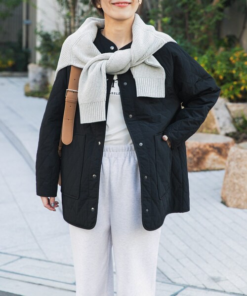 URBAN RESEARCH DOORS（アーバンリサーチドアーズ）の「『撥水』カポックキルトミドルジャケット（その他アウター・レディース・IVORY/GREIGE/BLACK・Free）」の19枚目の写真