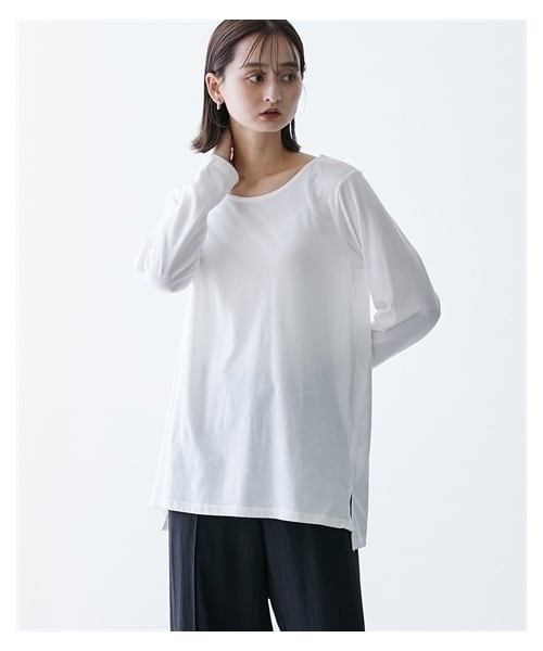 nissen（ニッセン）の「重ね着用ロングＴシャツ（ラウンドへム・スクエアへム）（Tシャツ/カットソー・レディース・ラウンドへム(オフホワイト)/スクエアへム(オフホワイト)/襟ぐり広めラウンドへム(オフホワイト)/襟ぐり広めスクエアへム(オフホワイト)・M/L/LL/S）」の18枚目の写真