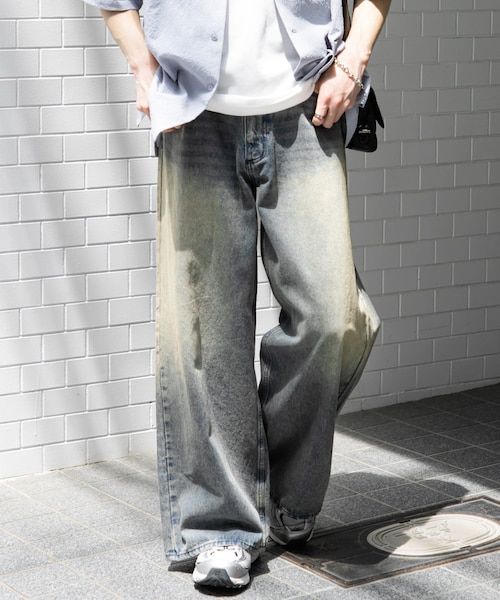 SENSE OF PLACE by URBAN RESEARCH（センスオブプレイスバイアーバンリサーチ）の「『ユニセックス』ヴィンテージライクデニムワイドパンツ（デニムパンツ・メンズ・D.INDIGO/BLACK・M/L）」の2枚目の写真