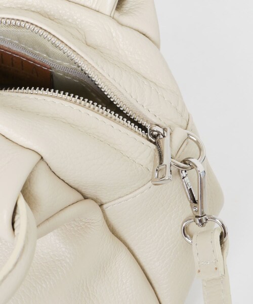 URBAN RESEARCH(アーバンリサーチ)の「レザーハンドバッグ(ハンドバッグ・レディース・OFFWHITE/BLACK/MOCHA・-)」の10枚目の写真