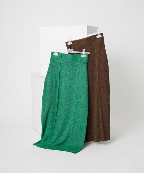 LAATO（ラート）の「mosa knit skirt（スカート・レディース・ケール/マロン・FREE）」の11枚目の写真