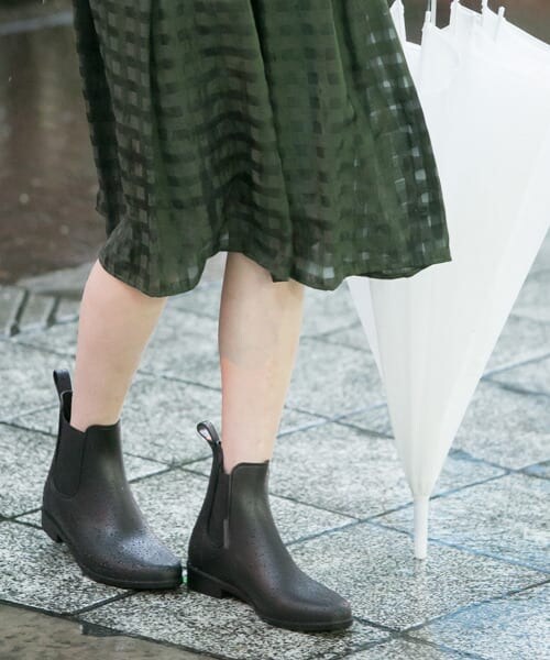 URBAN RESEARCH（アーバンリサーチ）の「jujube　サイドゴアレインシューズ（レインシューズ・レディース・BLACK・36/37/38/39/35）」の4枚目の写真