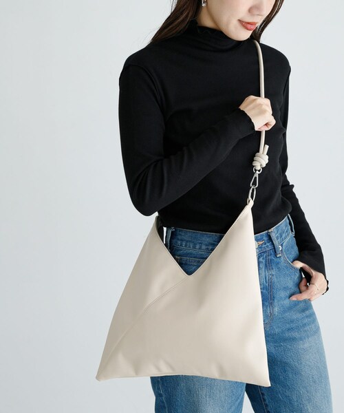 URBAN RESEARCH Sonny Label（アーバンリサーチサニーレーベル）の「トライアングル2WAYバッグ（ハンドバッグ・レディース・Lベージュ/ブラック/ブラウン・One）」の18枚目の写真
