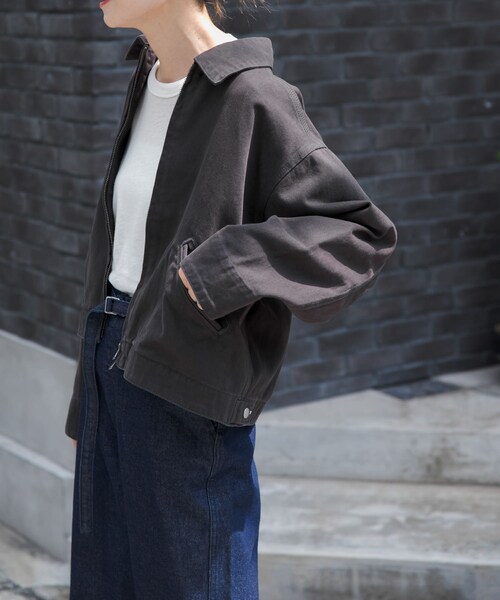 URBAN RESEARCH DOORS(アーバンリサーチドアーズ)の「FORK&SPOON ガーメントダイツイルジップブルゾン(ブルゾン・レディース・IVORY/CHARCOAL・1)」の15枚目の写真