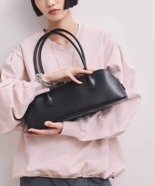 ADAM ET ROPE'(アダムエロペ)の「スプリットレザーラウンドボストン(ボストンバッグ・レディース・ブラック/ブラウン・F)」の11枚目の写真