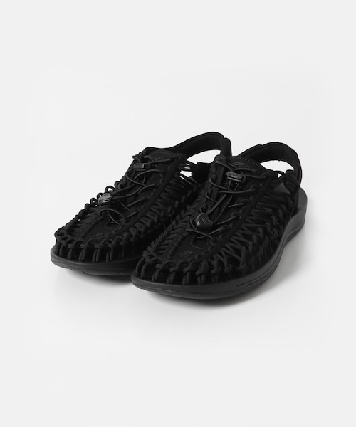 URBAN RESEARCH DOORS(アーバンリサーチドアーズ)の「KEEN UNEEK(サンダル・レディース・BLACK・23.5/24/24.5)」の2枚目の写真