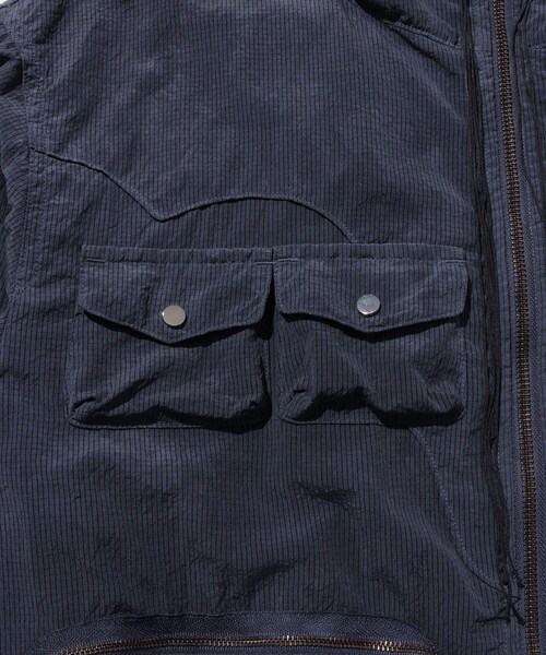 ADAM ET ROPE'(アダムエロペ)の「【FACCIES/ファッチーズ】GARMENT DYE MESH TRAVELER JACKET(その他アウター・メンズ・ブラック・1/2)」の10枚目の写真