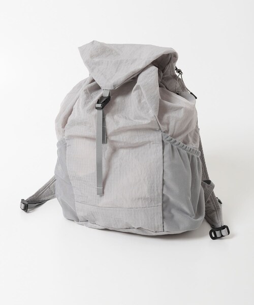 KBF（ケイビーエフ）の「メッシュポケットリップストップリュック（バックパック/リュック・レディース・GRAY/BROWN・One）」の8枚目の写真