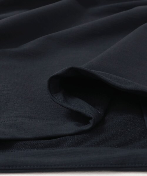 ITEMS URBANRESEARCH（アイテムズ アーバンリサーチ）の「撥水×ストレッチ ナイロンノーカラーベスト（ベスト・メンズ・BLK/NVY・M/L）」の10枚目の写真